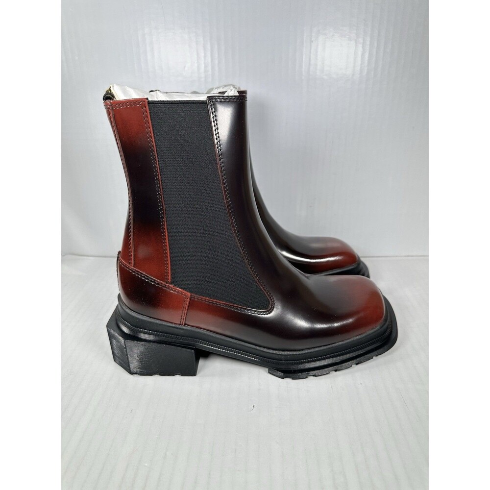 Dr. Martens Maybole Chelsea Boots Leather Square Toe Women's Size 7 Black Cherry